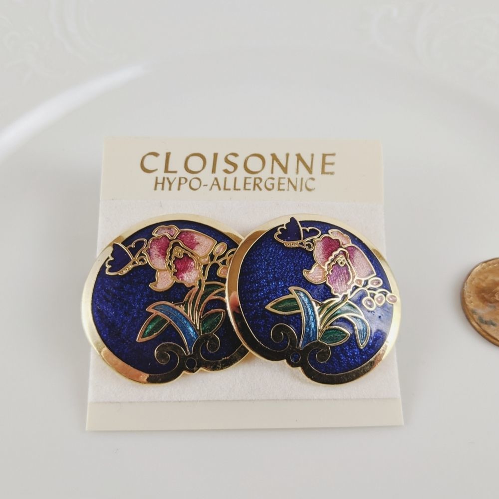 Cloisonne Vintage Blue Lily Flower Round Earrings